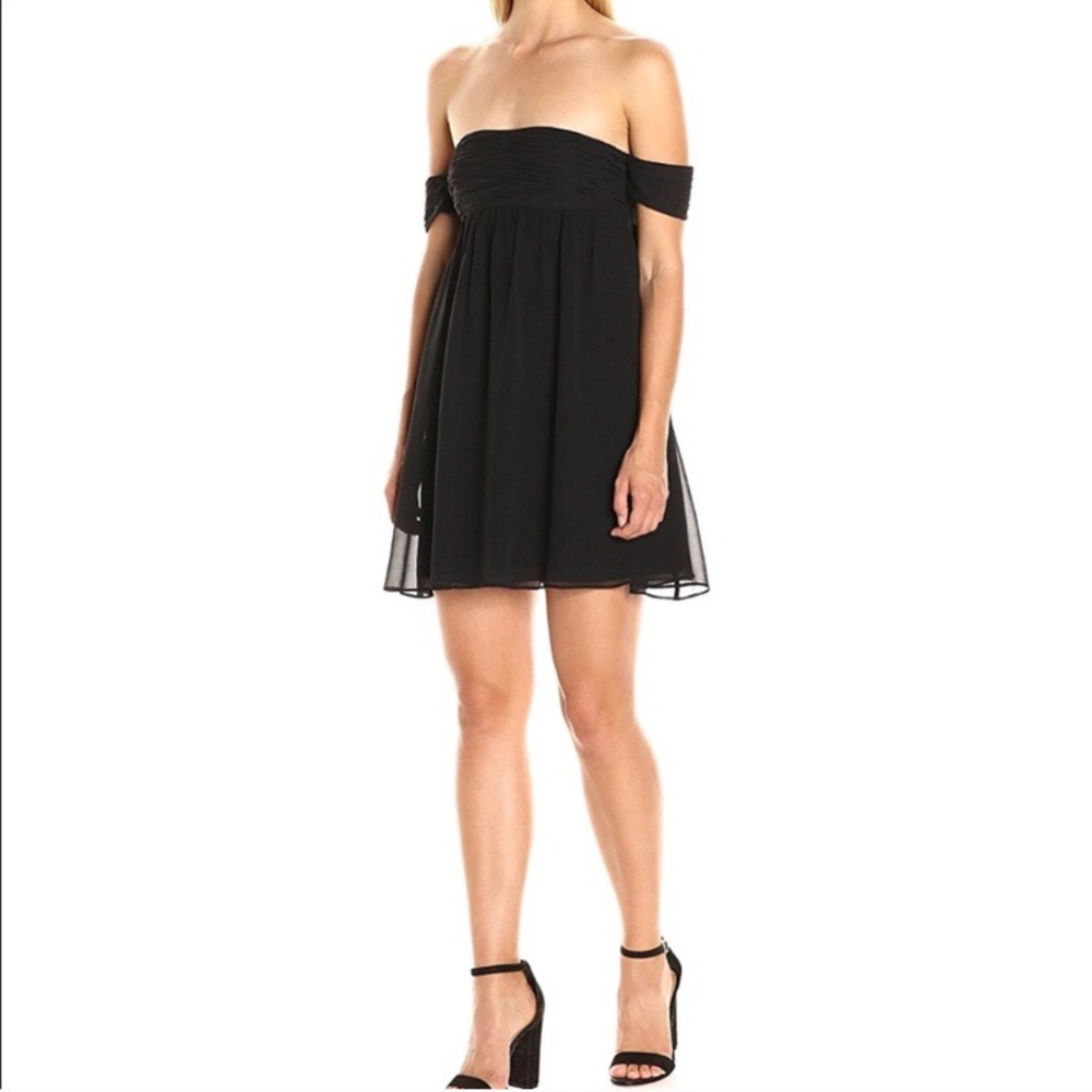 Rachel Zoe Black off the shoulder dress NWT size 8